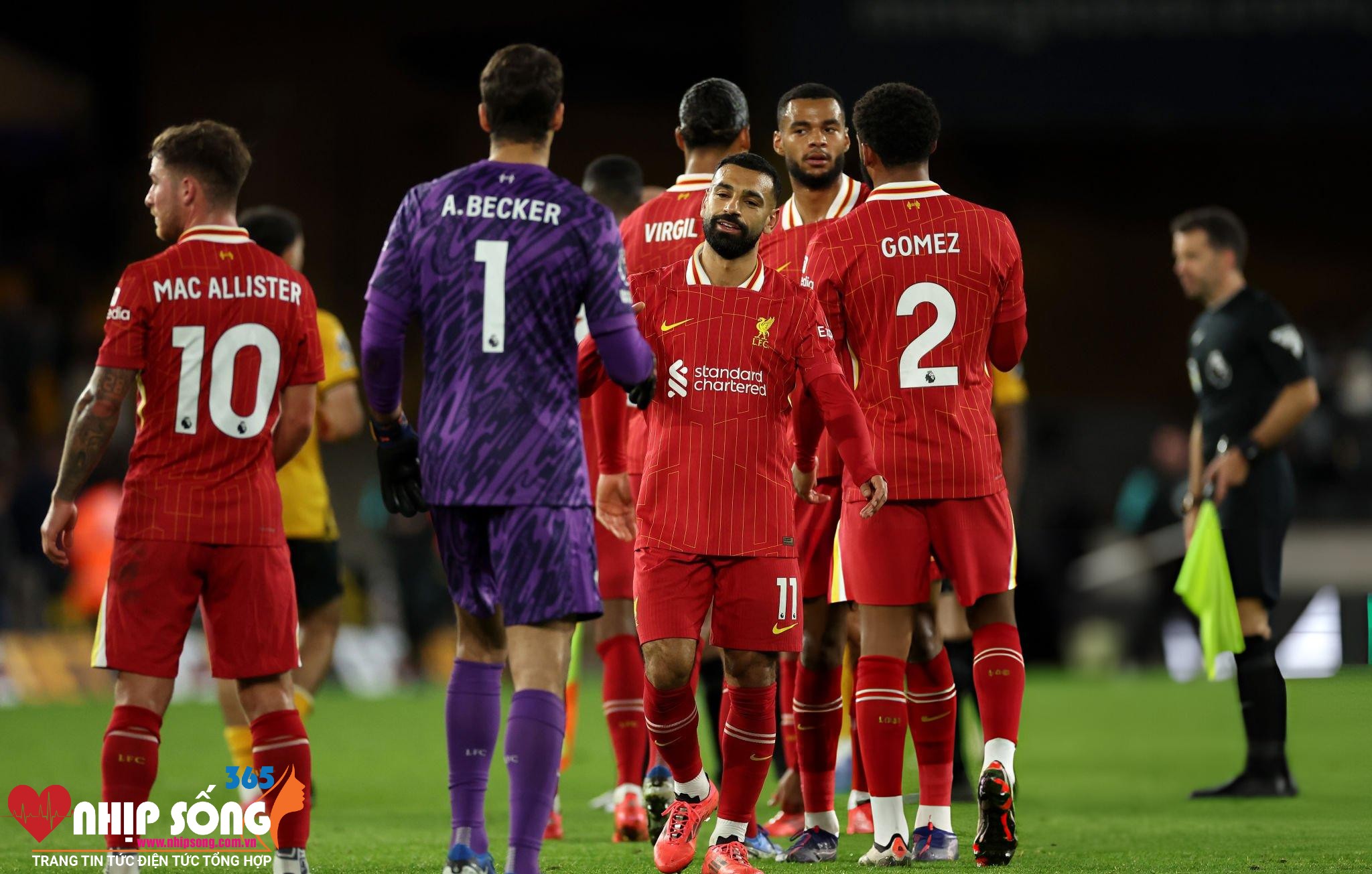 Liverpool đánh bại Wolves với tỷ số 2-1 trên sân khách.