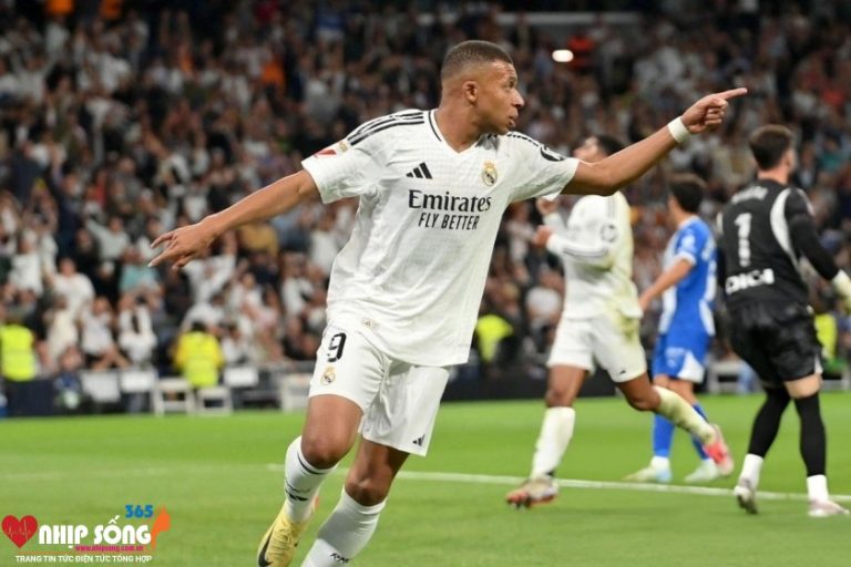 Mbappe bàn thắng nâng tỉ số lên 2-0 cho Real Madrid.