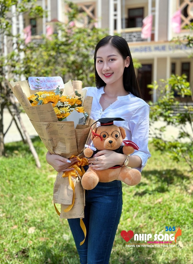 Tân Miss Grand Vietnam từng là Á khôi Đại học Huế 2020