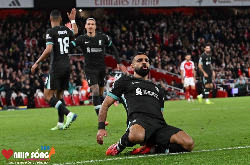 Salah ghi bàn mang về 1 điểm cho Liverpool 