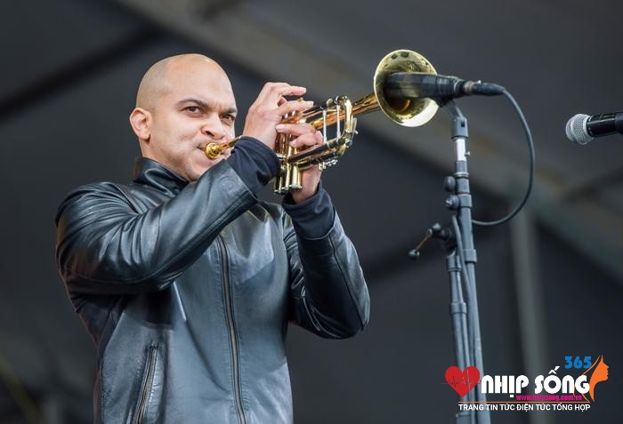 Irvin Mayfield từng là một nghệ sĩ kèn trumpet kiêm nhà soạn nhạc nổi tiếng của Mỹ 