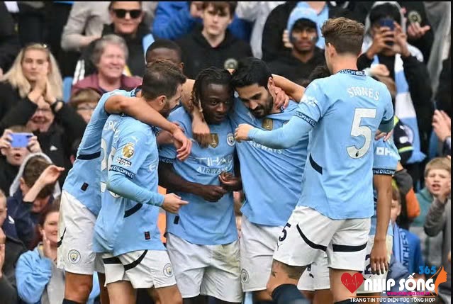 Man City nhọc nhằn đánh bại Fulham 3-2 trên sân nhà