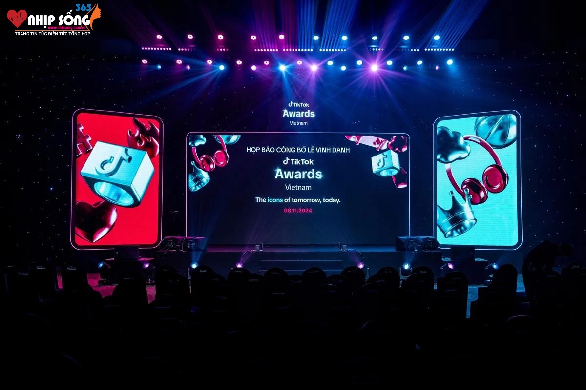 TikTok Awards Việt Nam 2024 trở lại với nhiều thay đổi mới mẻ, thú vị nhằm vinh danh những đóng góp của các nhà sáng tạo nội dung trong năm qua.