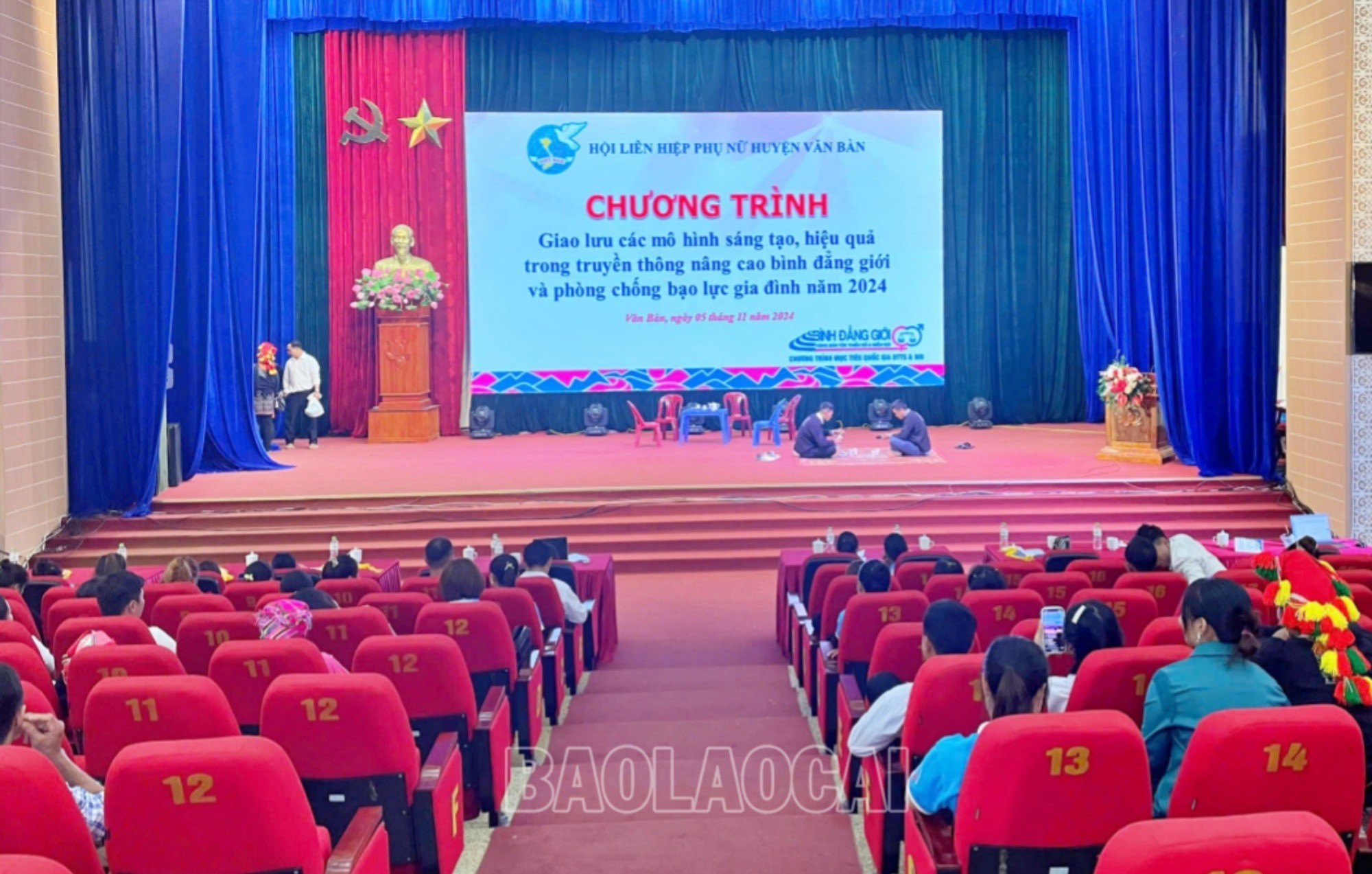 Quang cảnh chương trình giao lưu. Ảnh: Hoàng Quyên