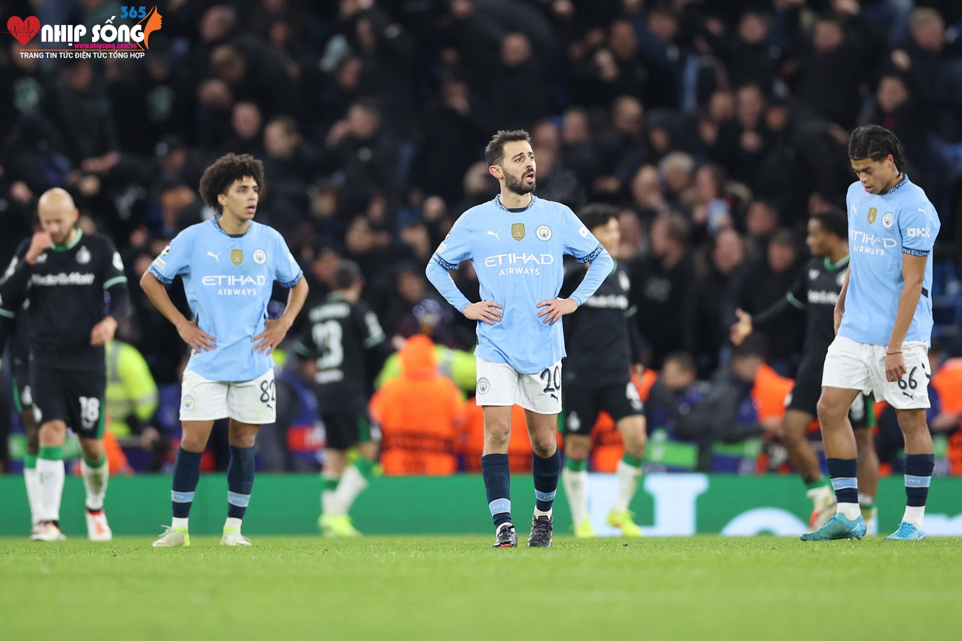 Man City hòa không kém thất bại. Ảnh: EPA