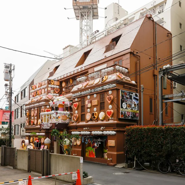 Khách sạn Sweets theo chủ đề kẹo ở khu Shibuya của trung tâm Tokyo. Ảnh: Francois Prost