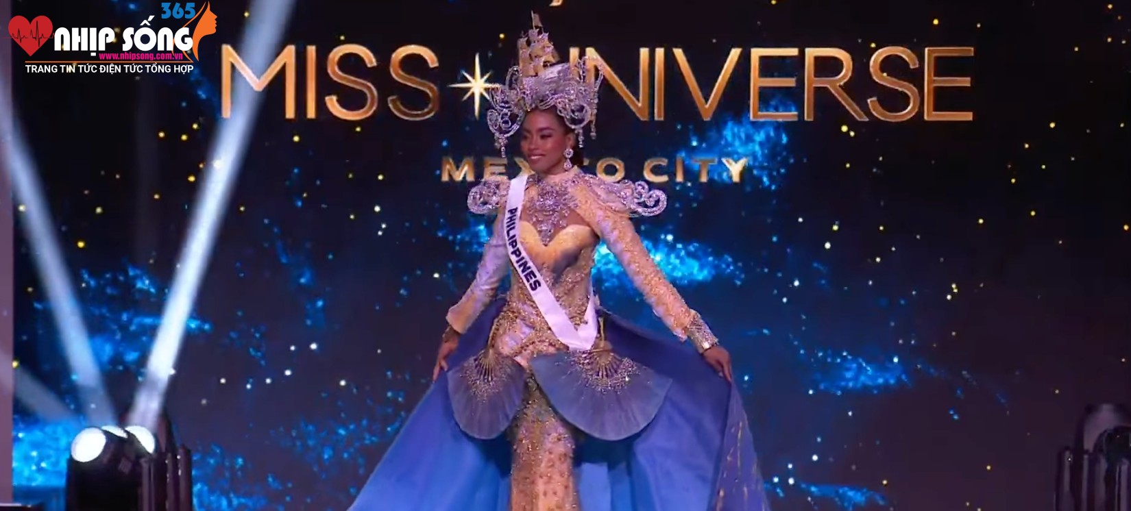 Dàn thí sinh Miss Universe 2024 có sân khấu trình diễn trang phục dân tộc đơn lẻ.