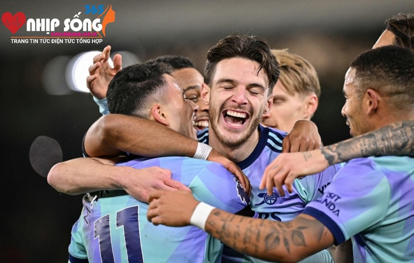 Arsenal đại thắng Crystal Palace, thắp sáng cuộc đua vô địch Ngoại hạng Anh 2024/25 4 Arsenal dễ dàng kiểm soát thế trận trong hiệp 2 (Ảnh: Getty).