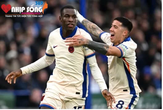 Chelsea có chiến thắng giải tỏa trên sân Leicester ở vòng trước