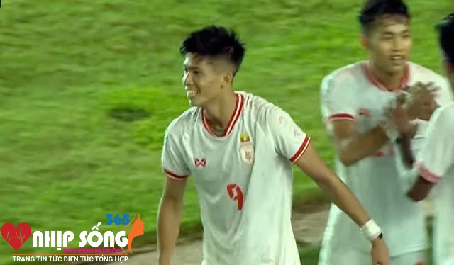 Win Niang Tun sắm vai người hùng của đội tuyển Myanmar