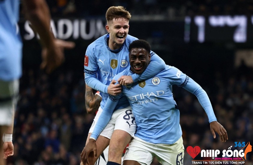 Man City dễ dàng đè bẹp Salford City để giành vé vào vòng 4 FA Cup