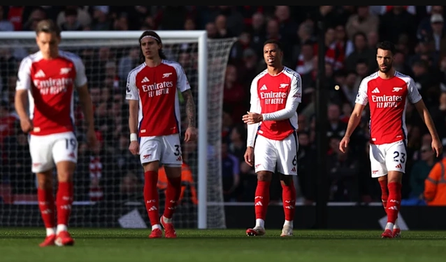 Arsenal vừa thua 0-1 trên sân nhà trước West Ham.