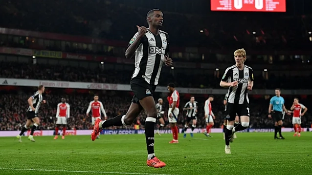 nhan dinh newcastle vs arsenal 3h00 ngay 62 nguoc dong duoc khong