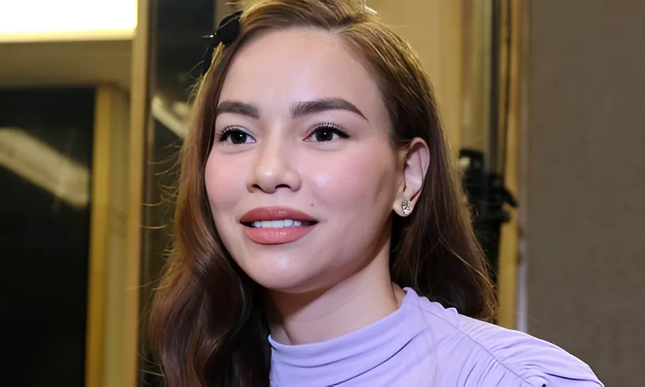Ca si Ho Ngoc Ha