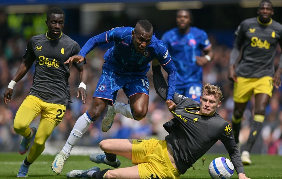 Chelsea thang nhoc Everton nuoi hy vong du Cup C1 chau Au mua sau