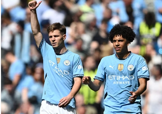 Man City da lot vao Top 4 Ngoai hang Anh mua nay