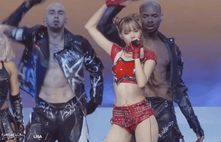 Lisa BLACKPINK gây sốc tại Coachella: Vũ đạo 19+ khiến Knet phẫn nộ, bị gọi là bản sao rẻ tiền của pop Mỹ! 7 Lisa bung xoã hết mình ở Coachella
