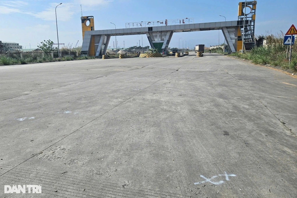 Hiện trường vụ truy bắt tội phạm tại khu vực TP Hạ Long, tỉnh Quảng Ninh (Ảnh: Hoàng Dũng) - Ảnh Báo Dân Chí 