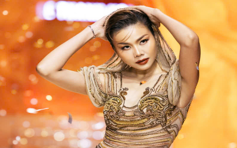 thanh hang 858687
