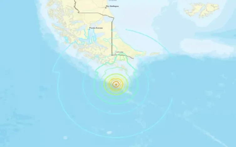 Động đất mạnh ngoài khơi Chile gây lo ngại sóng thần, dân cư vùng cực Nam được lệnh sơ tán 1 Hình ảnh bản đồ của USGS cho thấy tâm chấn của trận động đất xảy ra ở eo biển Drake (Ảnh: USGS)