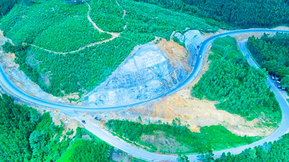 Ban ve cao toc Quy Nhon Pleiku di qua doan deo An Khe. Anh Hai Yen 54667