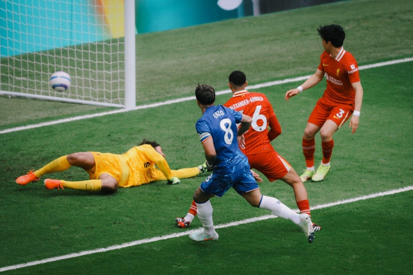 Enzo Fernandez mo ty so tu som cho Chelsea