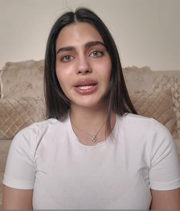 Hoa hậu Rachel Gupta bật khóc trong livestream "kể tội" cuộc thi Miss Grand International