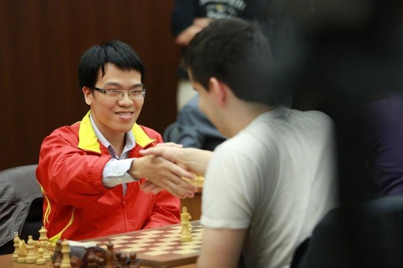Lê Quang Liêm: Người viết nên kỳ tích cho cờ vua Việt Nam trên đấu trường thế giới 1 Lê Quang Liêm tại giải cờ vua nhanh và chớp thế giới 2013