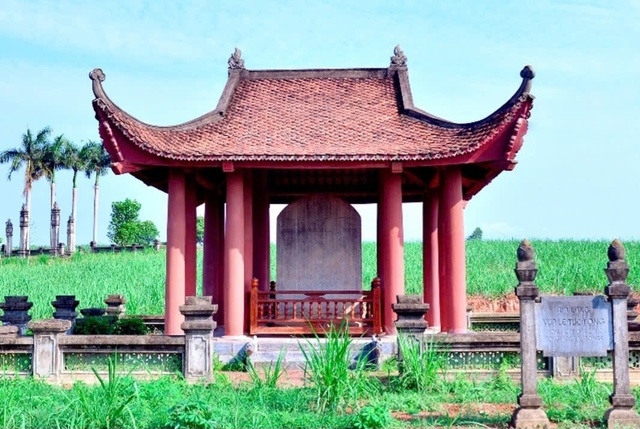 Lăng mộ vua Lê Túc Tông bị kẻ xấu xâm phạm tìm cổ vật 1 Lăng mộ vua Lê Túc Tông bị kẻ xấu xâm phạm tìm cổ vật