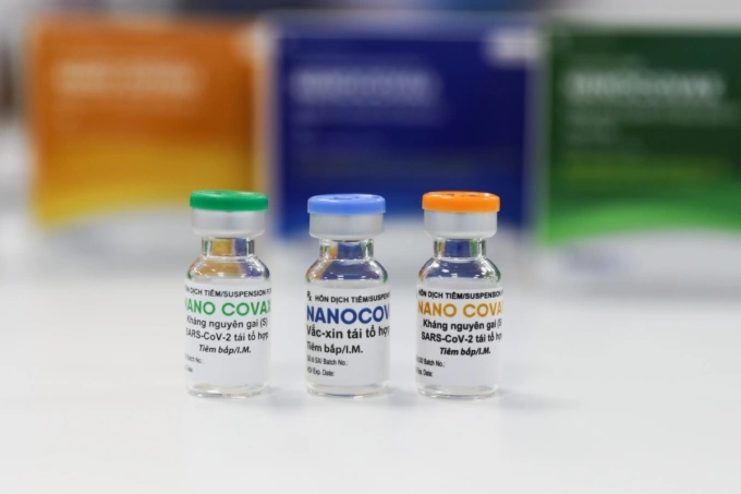 Tổng Giám đốc Nanogen Hồ Nhân qua đời ở tuổi 59 2 Vaccine NanoCovax của Nanogen. Ảnh: Quỳnh Trần