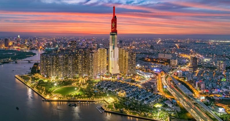50 năm - Hành trình “vươn mình” của thành phố mang tên Bác 2 Sau hành trình 50 năm, TP. Hồ Chí Minh đã vươn mình thành siêu đô thị