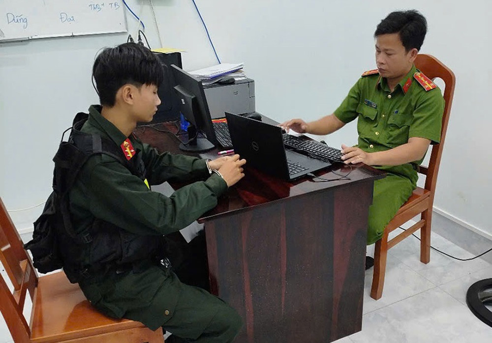 Co quan cong an lay loi khai cua Nguyen Pham Hoang Duong. 34565656