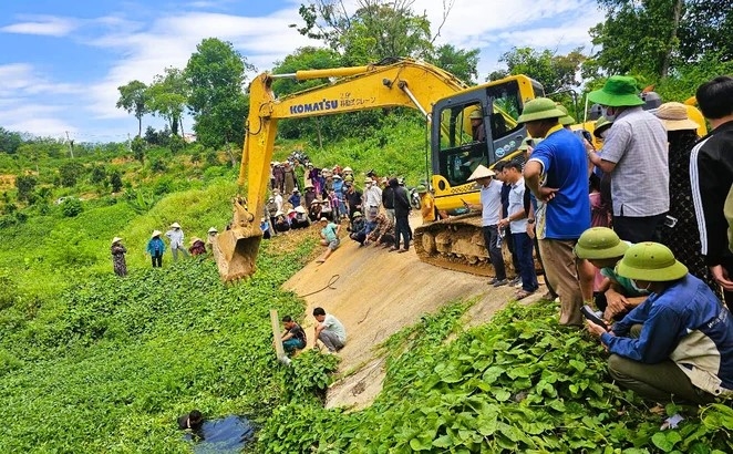 Luc luong chuc nang kiem tra phat hien duong ong ngam xa thai ra dap tran 455556